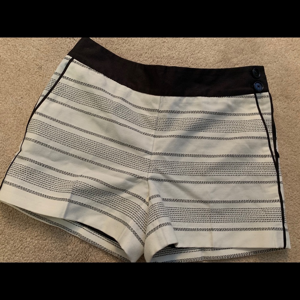 NEW WITH TAGS !! Loft shorts !!